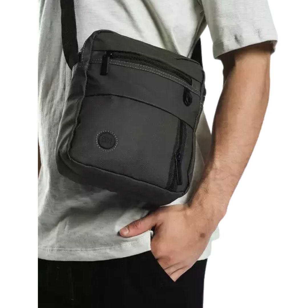 Morral Bandolera De Hombre Spake De Cuero Pu Impermeable Mate Con Correa Ajustable